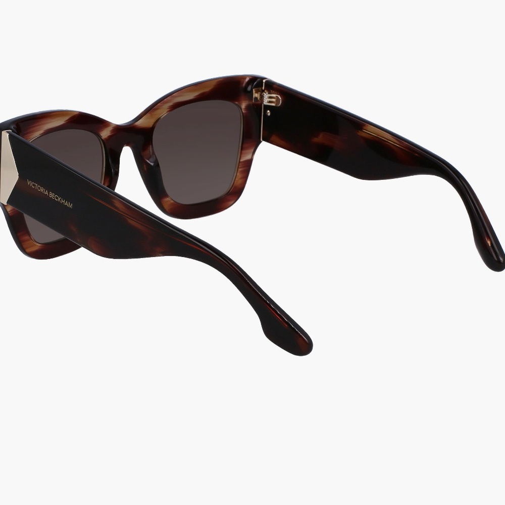 Victoria Beckham Oversized Tortoiseshell Sunglasses with Gold Accent 51mm - Picture 7 of 9